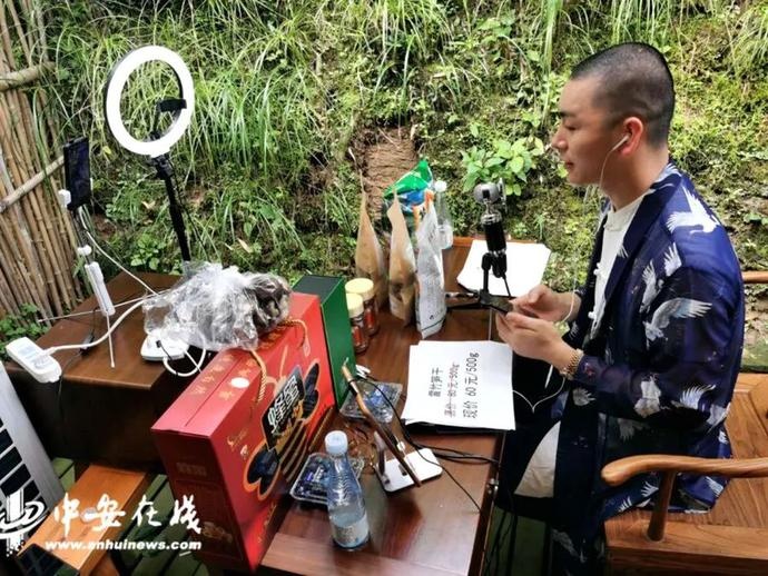“帶貨”帶到斷貨！七位駐村第一書記組團夸家底（附中獎名單）